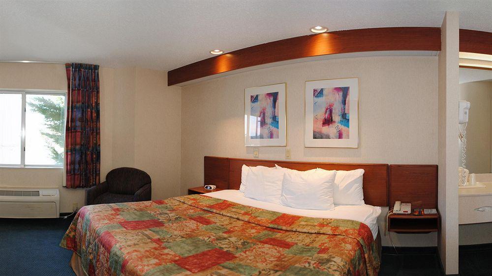 Sleep Inn & Suites ניאנטיק מראה חיצוני תמונה